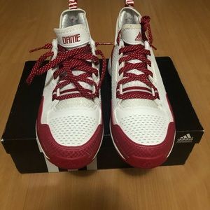Dame Lillard 1  *RARE* hometown basketball shoes